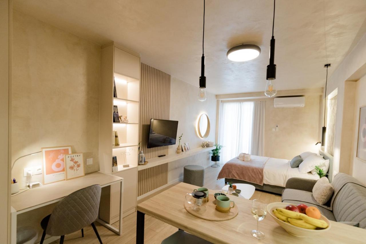 Apo-Zachari Elegant Apartment Лариса Екстериор снимка