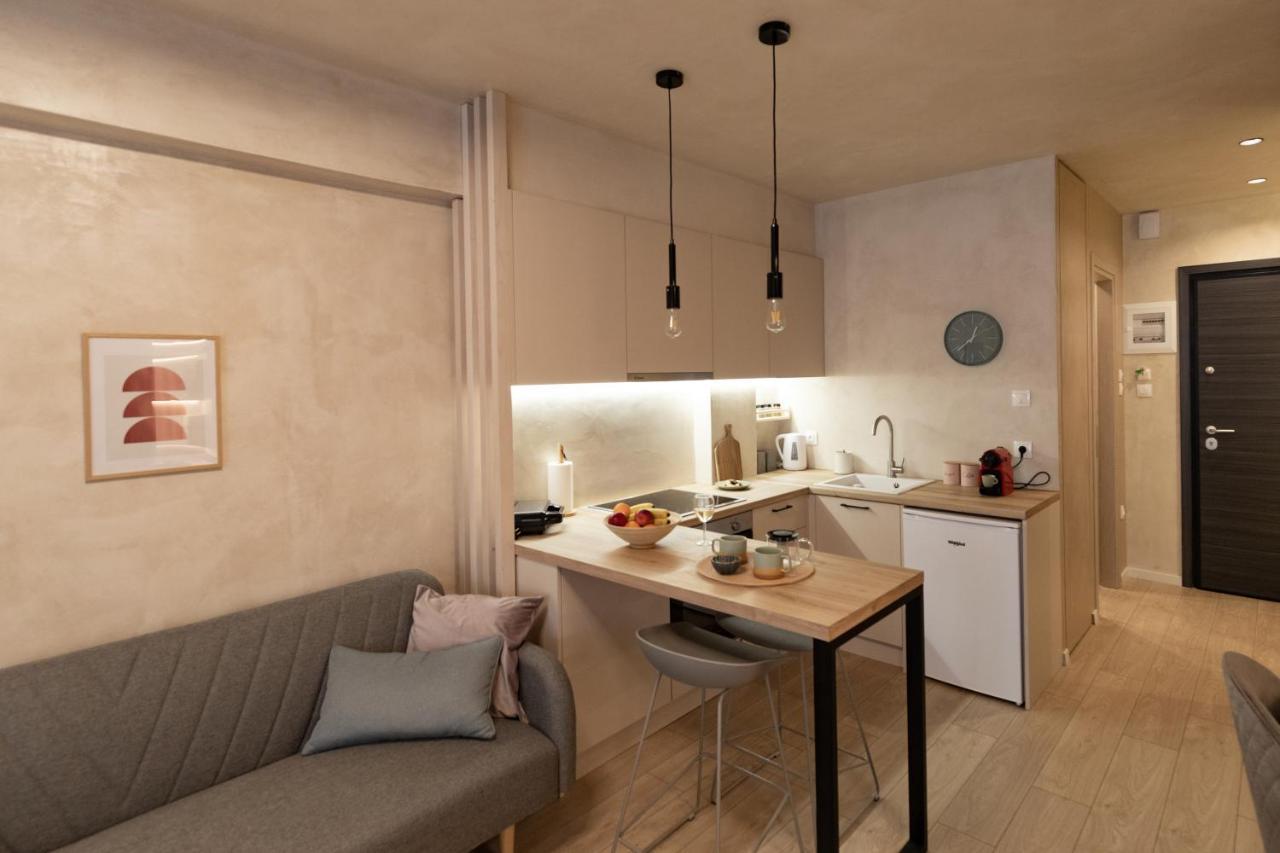 Apo-Zachari Elegant Apartment Лариса Екстериор снимка
